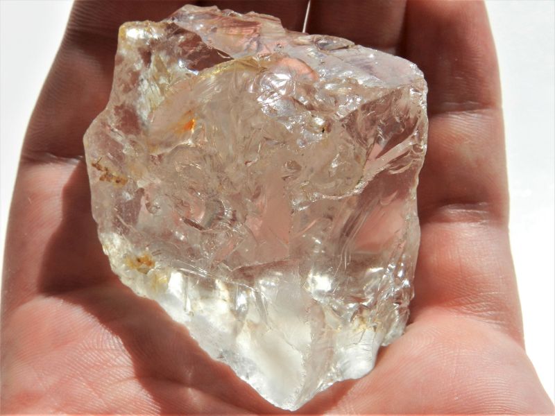 pravy-kristal-prirodni-kamen-surovy-prodej-cena