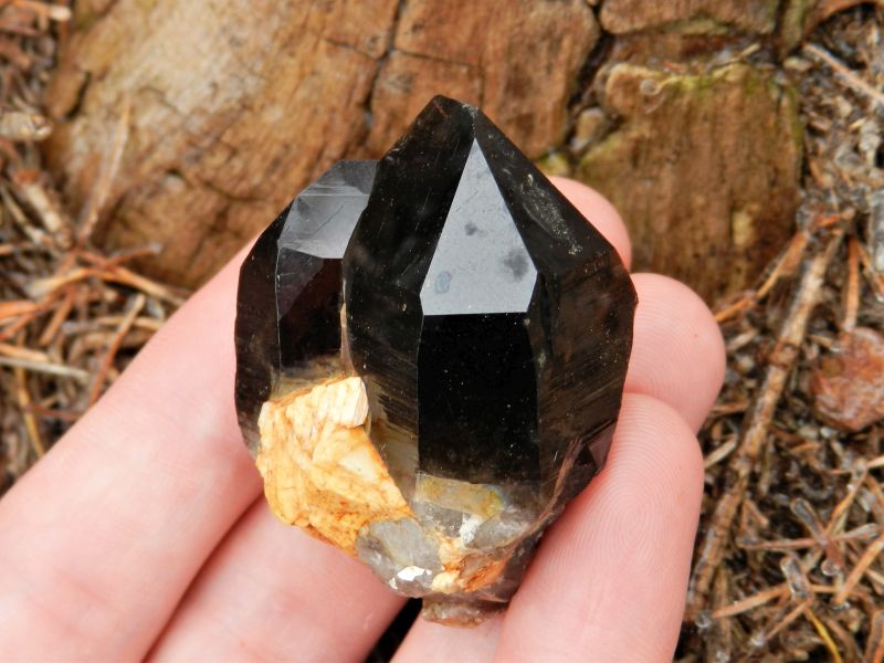 Morion - černá záhněda - kámen, krystal, minerál, nerost